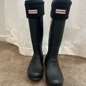 Hunter Boots size 7 with Hunter Socks.